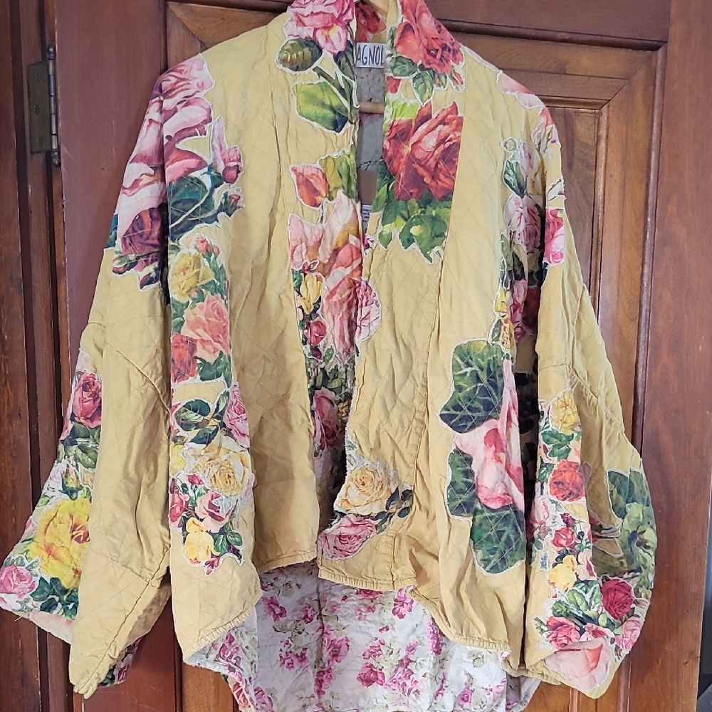 Magnolia Pearl Carrington Quilt Coat -Rare
